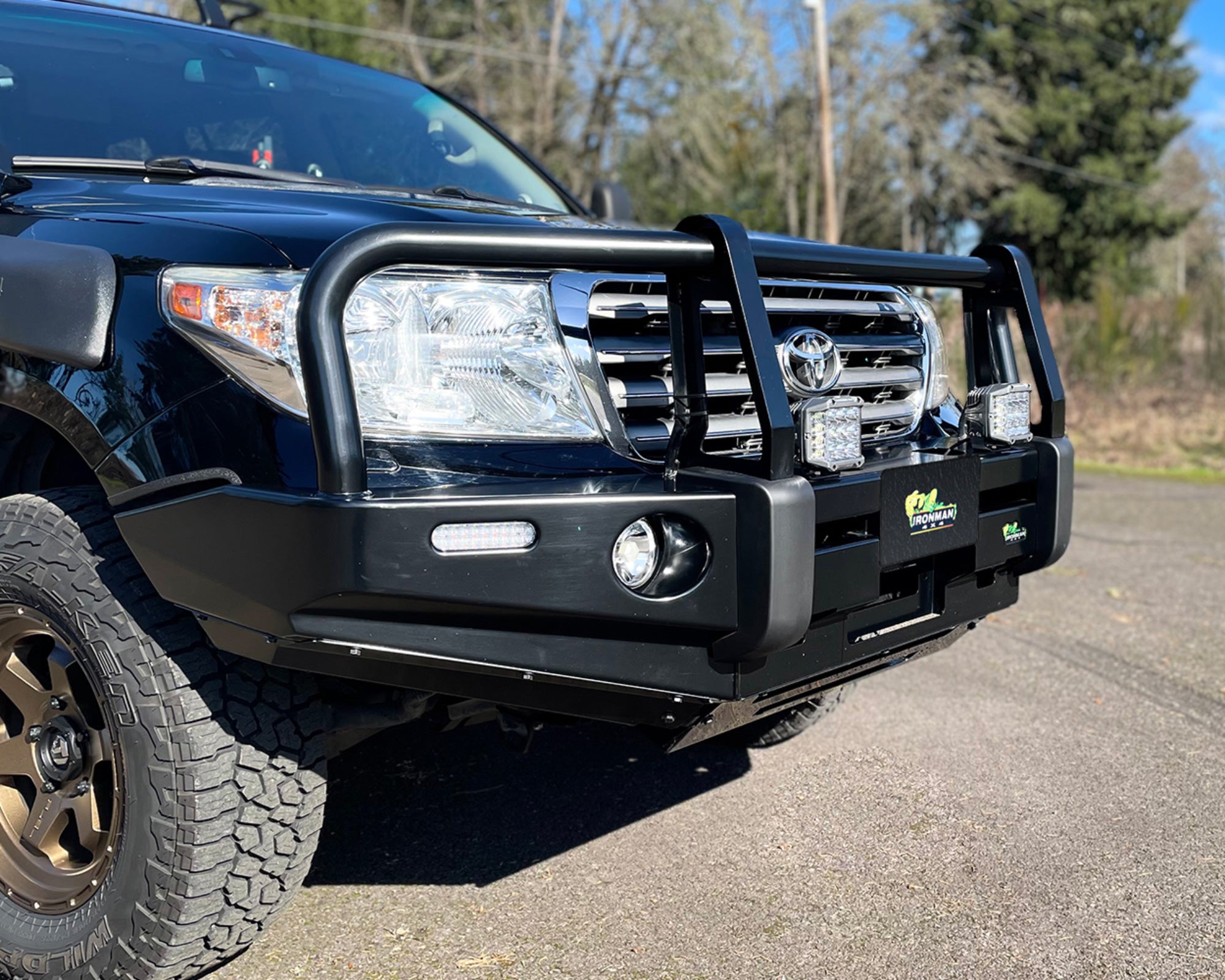 Premium Off Road Bumper for Toyota Land Cruiser 200 Series (2008-2011)