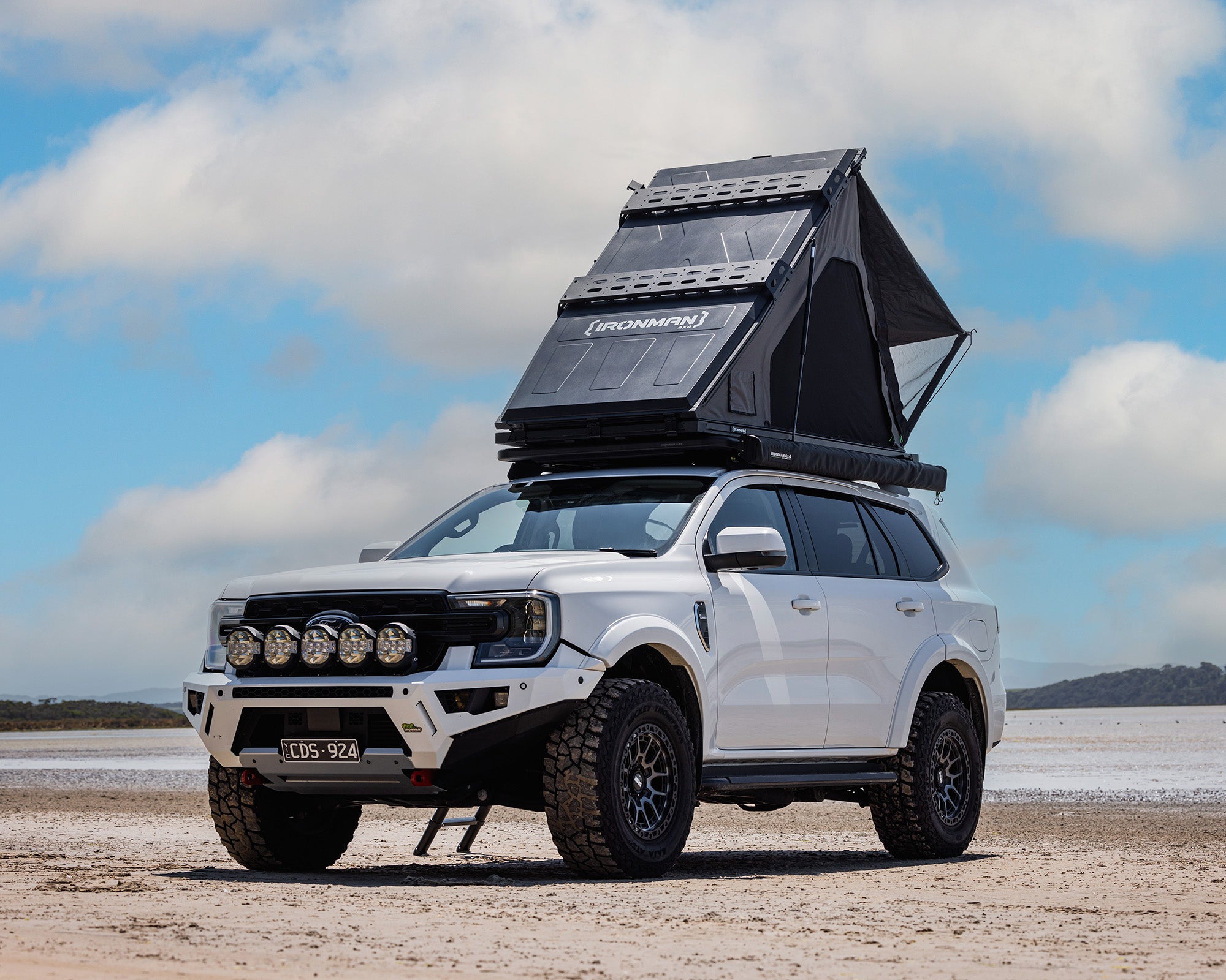 Orion 1200 Lightweight Rooftop Tent