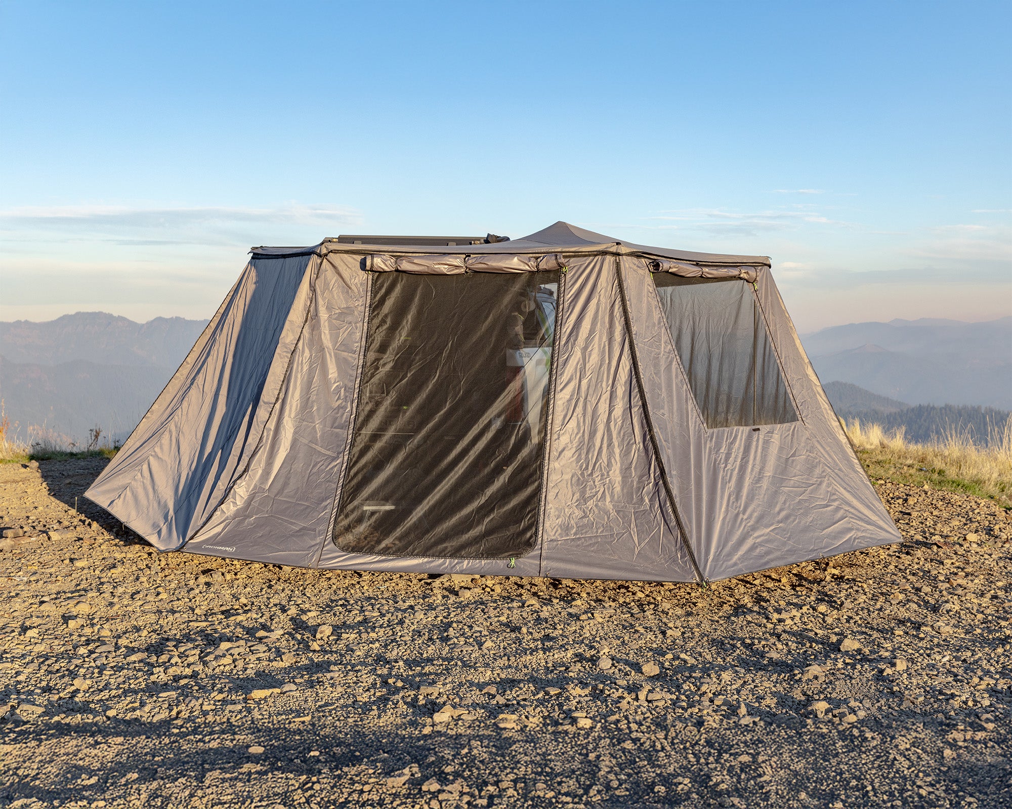 DeltaWing 270° Awning (XL) Wall Kit