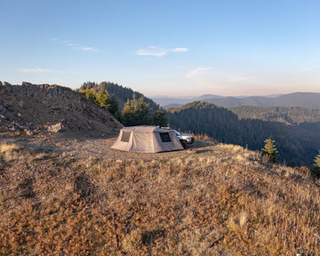 DeltaWing 270° Awning (XL) Wall Kit