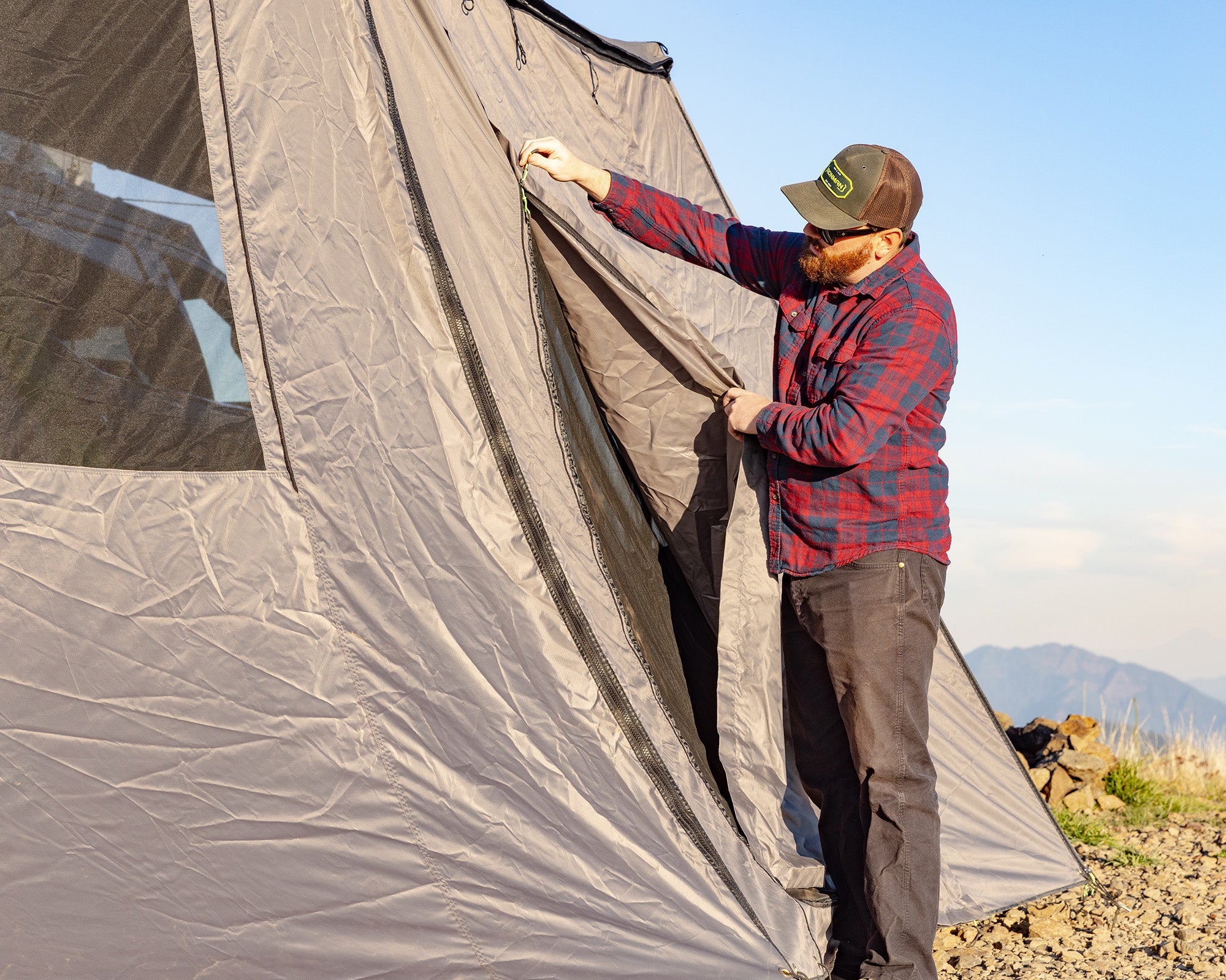 DeltaWing 270° Awning (XL) Wall Kit