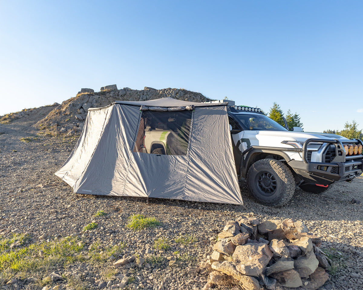 Deltawing Stall DeltaWing 270° Awning (XL) Wall Kit – IRONMAN 4X4 America