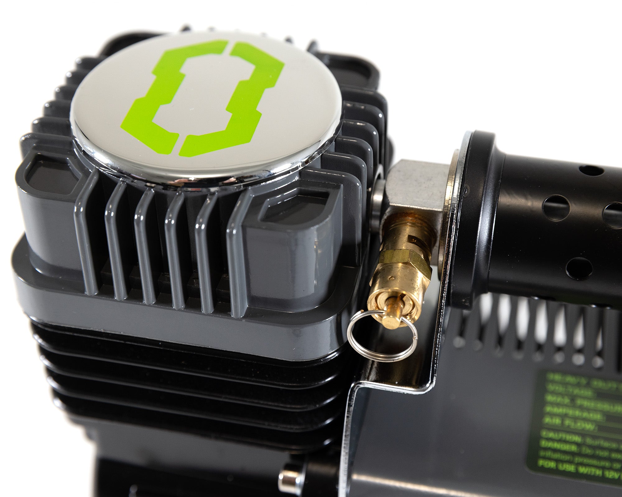 AIR CHAMP PRO 5.65CFM - 12V Heavy Duty Portable Air Compressor